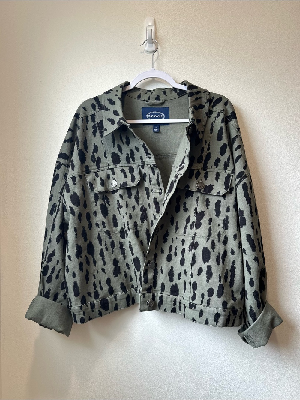 Scoop 2X Olive Leopard Animal Print Stretch Cotton Utility Jacket